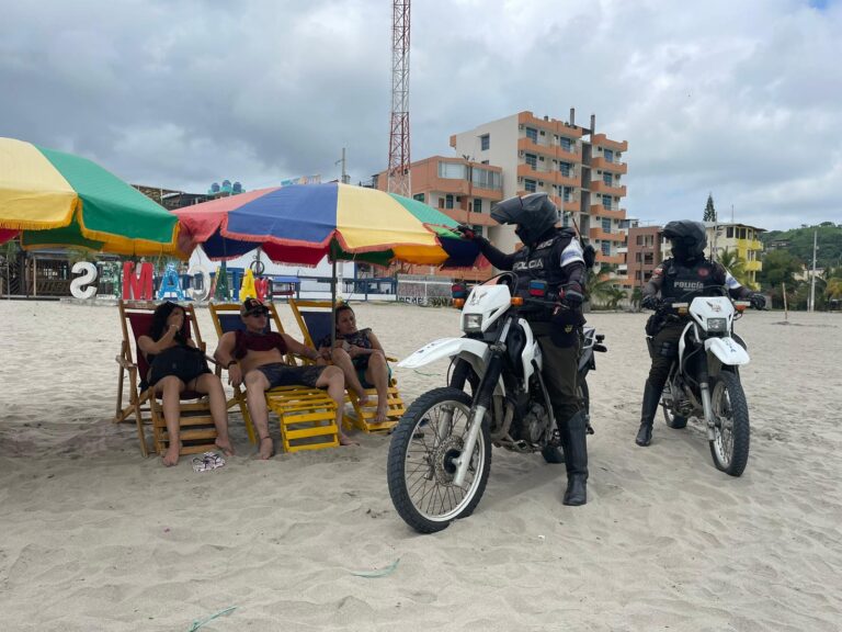 La Policía Nacional te cuida en el feriado del 24 de mayo