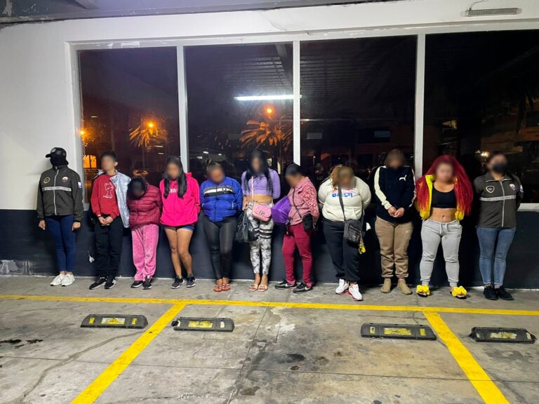 En Ambato 9 detenidos por comercializar sustancias sujetas a fiscalización