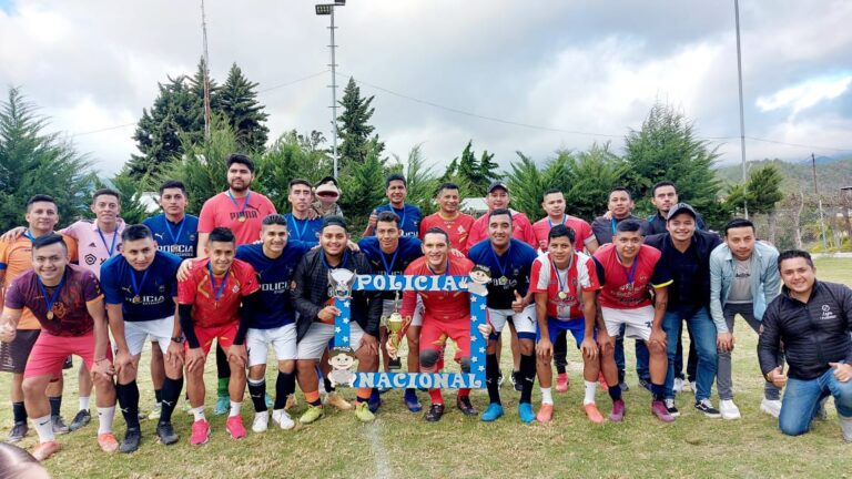 Policía inaugura campeonato “Unidos por tu seguridad»