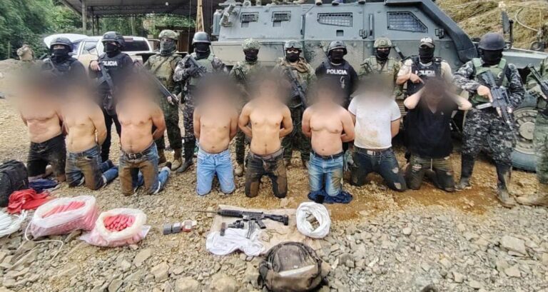 Policía capturó a 11 integrantes del GAO ‘Los Lobos’, tras un enfrentamiento armado