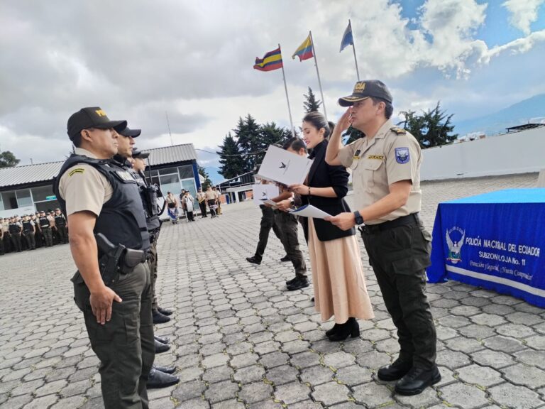 Servidores Policiales reciben reconocimiento a su destacada labor