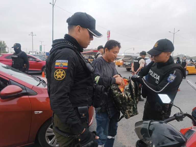 Operativos policiales en la Zona 8 dejan 80 aprehendidos y 9 armas incautadas