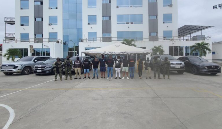 Acción efectiva del Bloque de Seguridad, logra la captura de 8 personas en Manabí