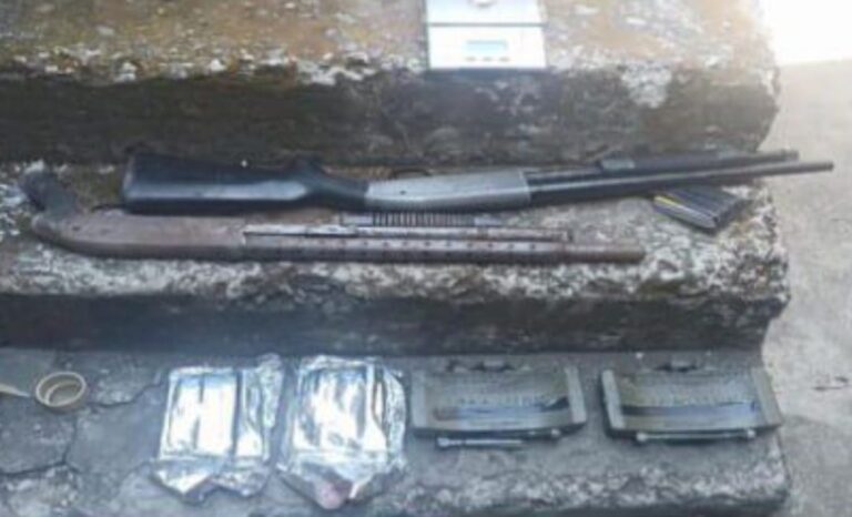 La Policía Nacional identificó un inmueble que servía para almacenar armas y explosivos en Guayaquil