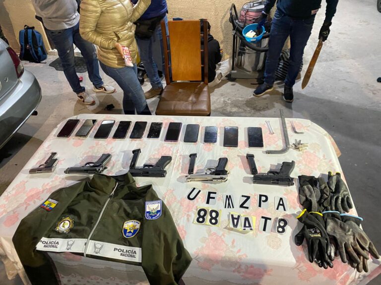 En Ambato 11 integrantes de peligroso grupo delictivo fueron aprehendidos