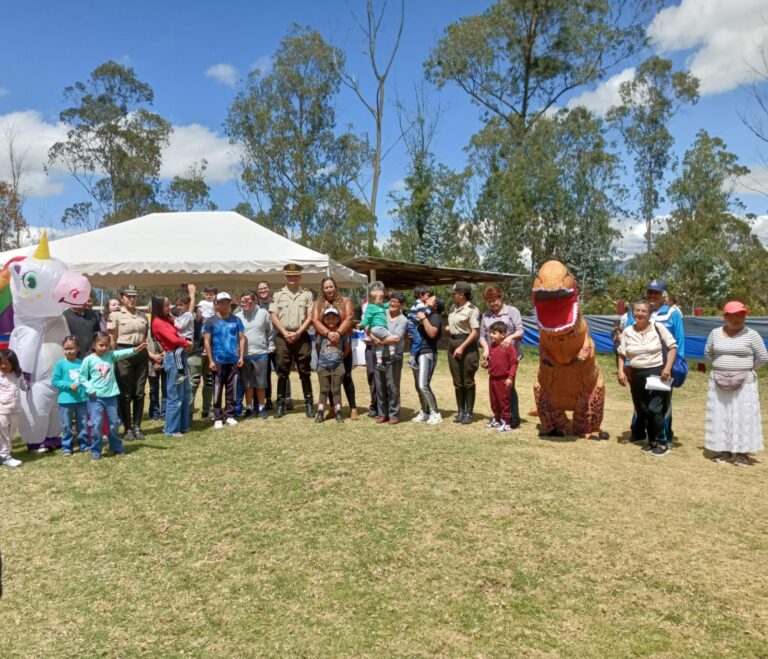 La Policía Nacional cierra con éxito el programa de Terapias Asistidas con Caballos