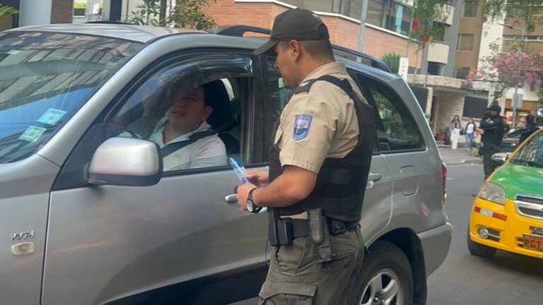 Policía desarrolla campaña «Acción y Compromiso – Cuida tu Vehículo, Cuida tu Seguridad»