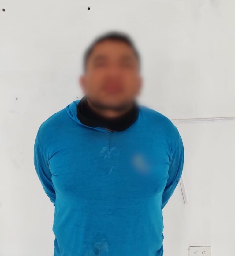 En Durán, fue aprehendido alias ‘El Gordo’, por el delito de falsificación de documentos