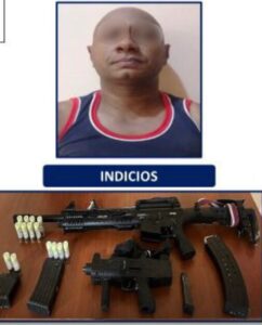 Detenido y evidencia