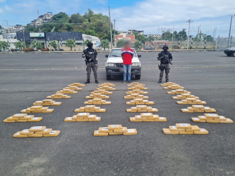 164.300 dosis de cocaína fueron decomisadas tras contundente operativo policial