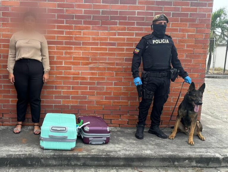 Policía frustra envío internacional de cocaína en Guayaquil
