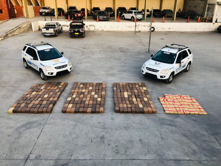 Policía incautó más de media tonelada de marihuana en Guayaquil