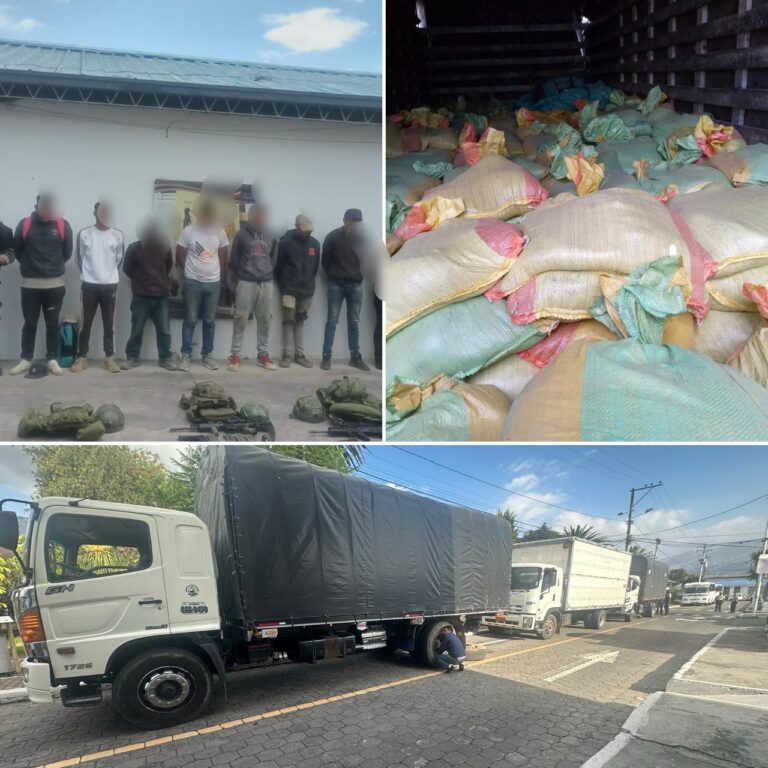 Decomisan material mineralizado y aprehenden a 14 personas en Imbabura