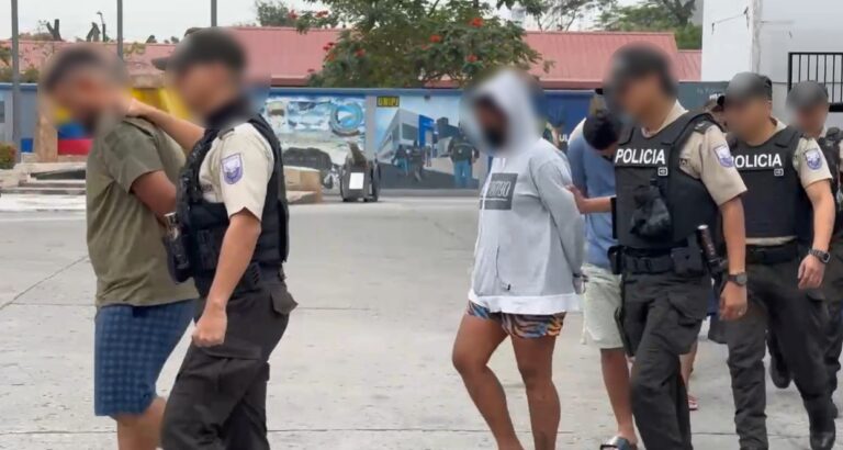 Policía captura 7 presuntos extorsionadores tras operativos en Guayaquil