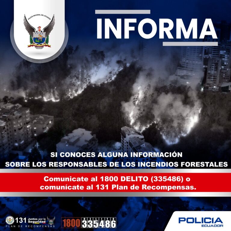 Policía Nacional apoya combatiendo los incendios forestales en Quito