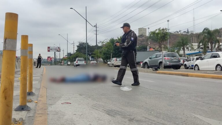 Sujeto fue abatido por la Policía en la Avenida del Bombero en el sector Ceibos