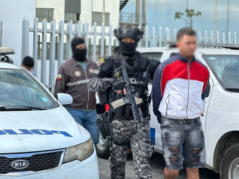 Policía aprehendió a tres presuntos implicados en una muerte violenta