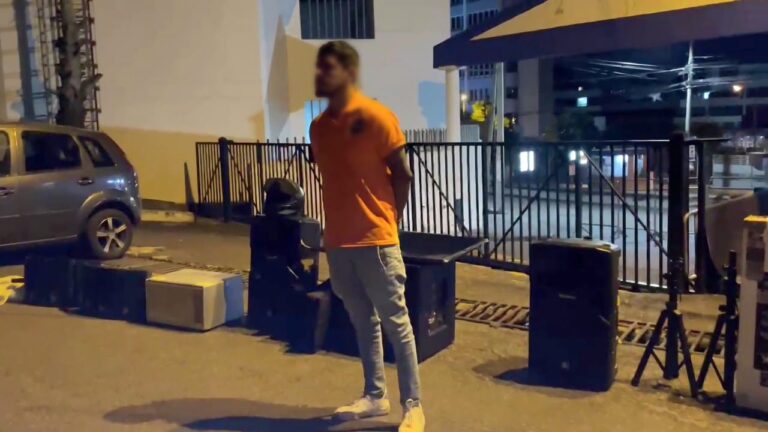 APREHENSIÓN DE CIUDADANO POR PRESUNTO DELITO DE ROBO