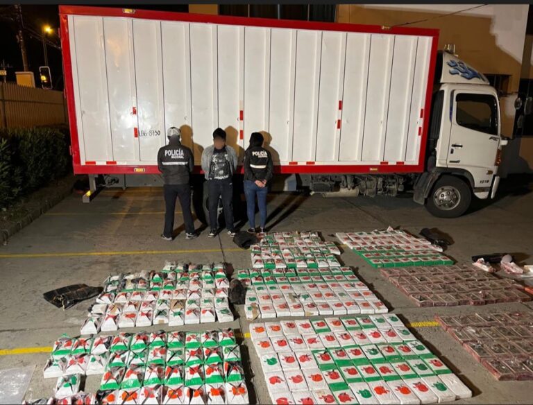 Policía retiró del mercado más de 3 millones de dosis de cocaína