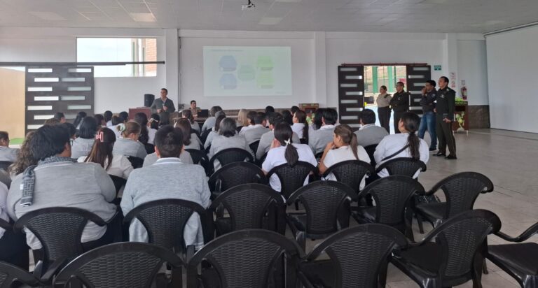Proyecto policial busca buenas prácticas sociales en la juventud lojana