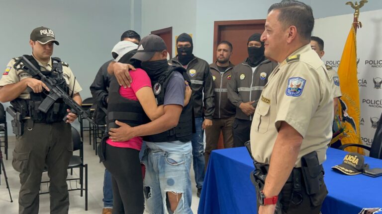 Policía libera a víctima de secuestro en Esmeraldas