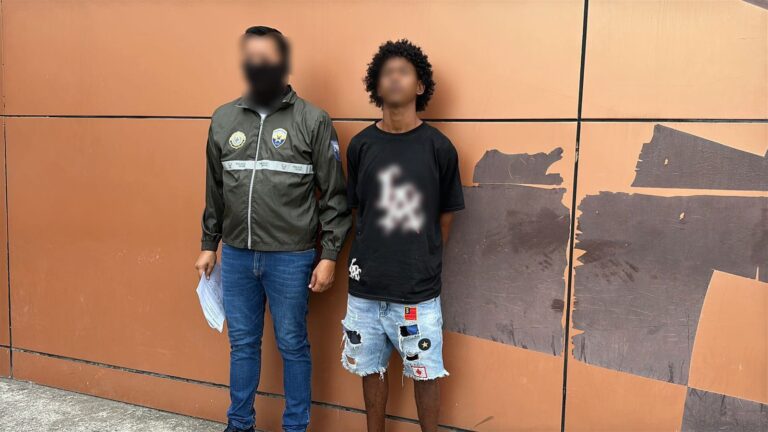 En Esmeraldas, fue detenido Alias «Miguelito», con cuatro boletas de captura por el delito de asesinato