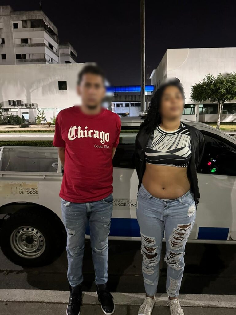 En Guayaquil, dos presuntos asaltantes fueron aprehendidos en una persecución ininterrumpida