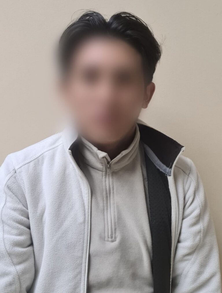 En Quito, un sujeto detenido por el delito de ciberacoso