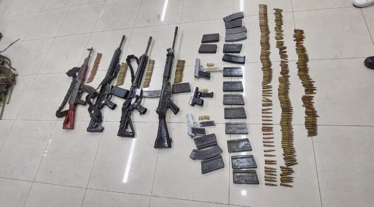 Policía Nacional decomisa armas en Tulcán