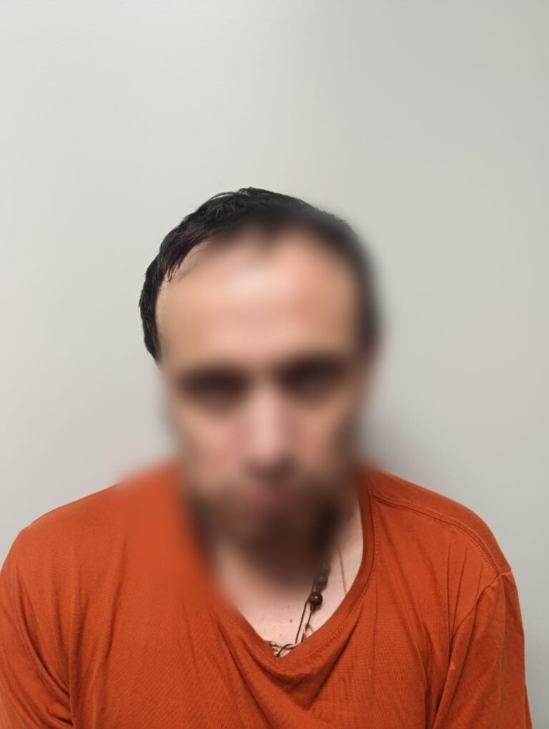La Policía, captura a ciudadano quien se encontraba con alerta roja de INTERPOL