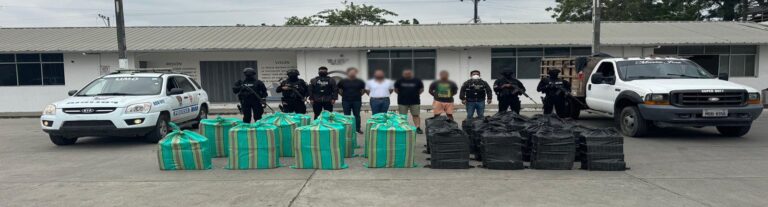 Policía desarticula una red de narcotráfico en Portoviejo e incauta más de una tonelada de cocaína