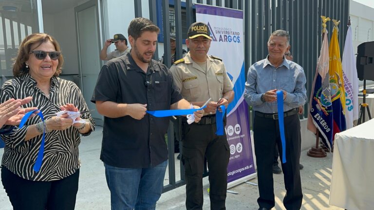 Nueva UPC es inaugurada en el sur de Guayaquil