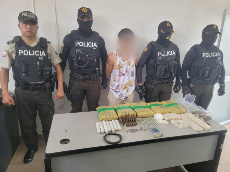 Operativo “Apolo 2” deja dos aprehendidos en Catamayo y decomiso importante de sustancias y objetos ilícitos