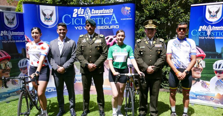 Policía realiza el lanzamiento de la II Competencia Ciclística ¨Yo Vivo Seguro¨ y reconocimiento institucional a deportistas profesionales