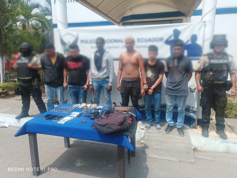Policía Nacional aprehende a 6 sujetos implicados en el delito de robo