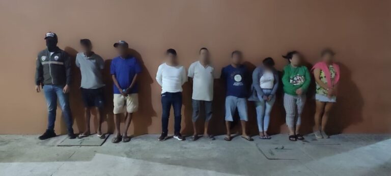 Capturamos a ocho presuntos micro traficantes en Manta