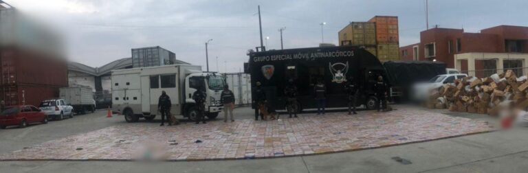 Policía incautó más de tres toneladas de droga en Guayaquil