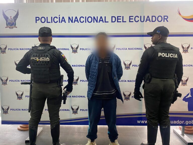 Un aprehendido y dos menores aislados por robo a local comercial en Ambato