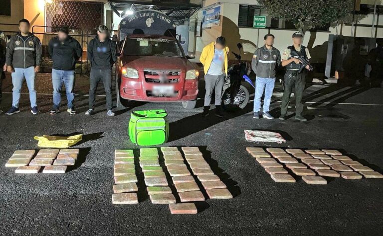 Inteligencia Policial detectó y aprehendió traficantes en Quito