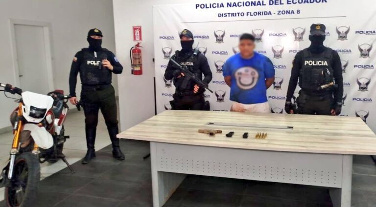 Policía neutralizó a dos presuntos antisociales en Guayaquil