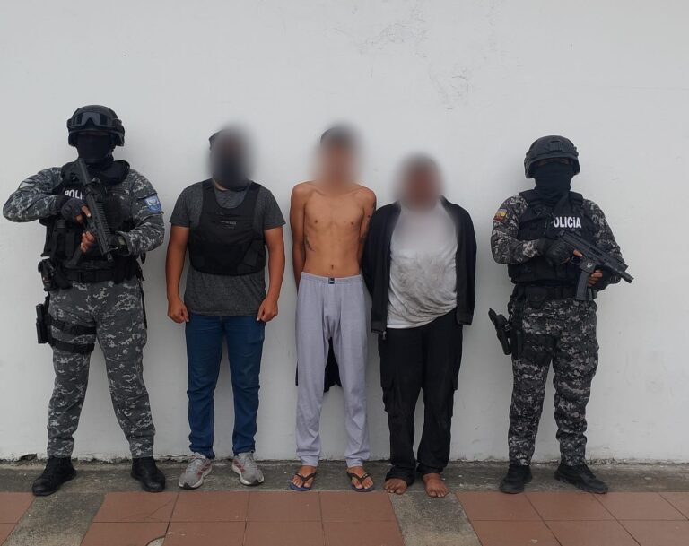 FICE capturó a dos sujetos por el delito de extorsión