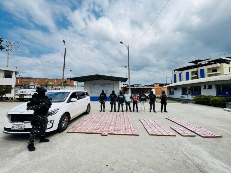 Policía incautó más de 425 kilos de droga en El Oro