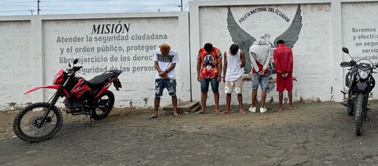 Ocho aprehendidos dejó operativos realizados en Santa Elena