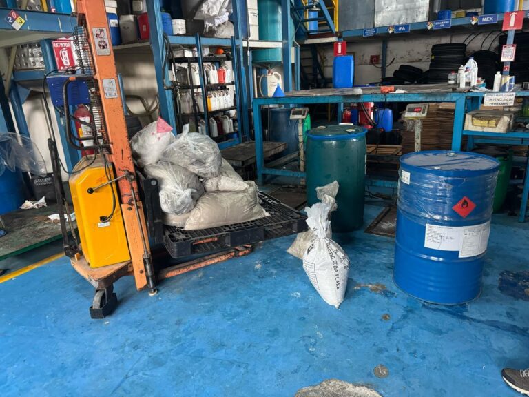 Policía refuerza controles y evita producción millonaria de cocaína
