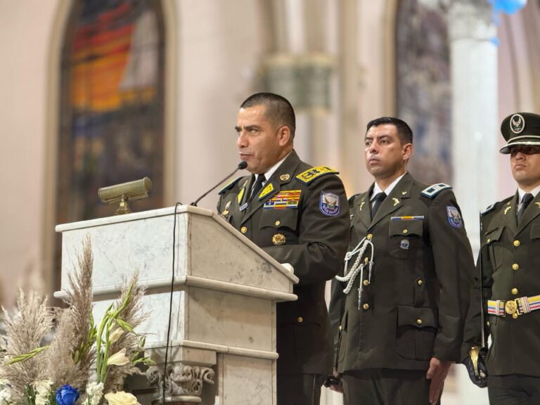 Policía Nacional celebró acto religioso en la Zona 8 por su aniversario 87