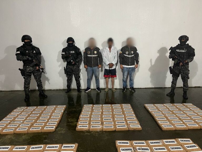 Policía evitó la comercialización cerca de 2 millones de dosis de cocaína