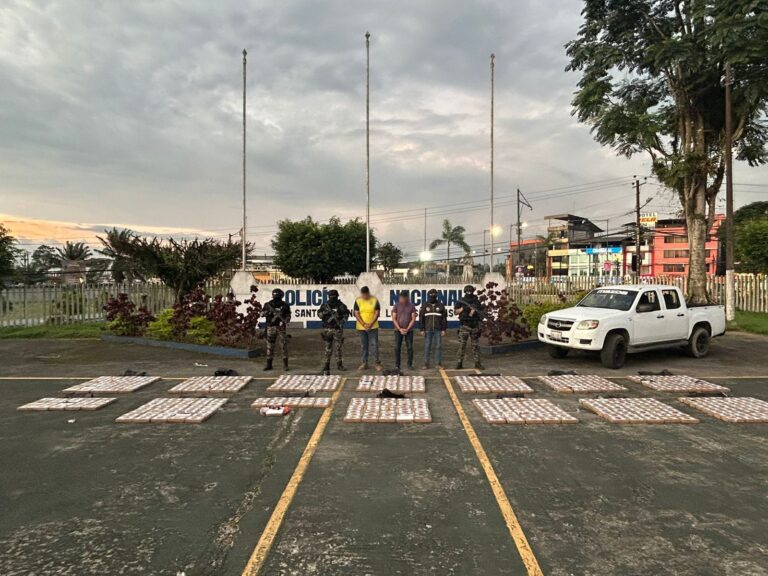 Operación “Zafiro” dejó dos aprehendidos, presuntos custodios de más de 506 mil gramos de cocaína