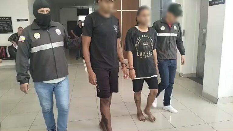 Policía incauta cuatro bloques de droga en el suroeste de Guayaquil