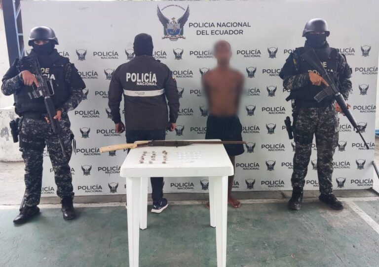 Labores de investigación permiten la aprehensión de presunto implicado en varios asesinatos ocurrido en el cantón Esmeraldas