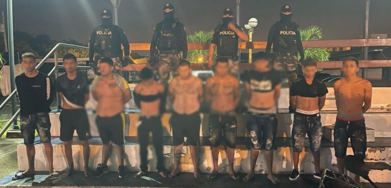 Operativo Policial permitió la aprehensión de 13 ciudadanos por el delito de tenencia ilegal de armas de fuego y tráfico de sustancias sujetas a fiscalización en Manabí